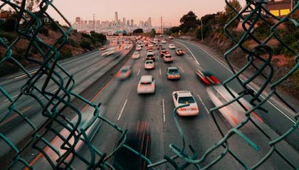 爱游戏登录入口-柏林赫塔主场告捷，实现反弹连胜，柏林赫塔球迷