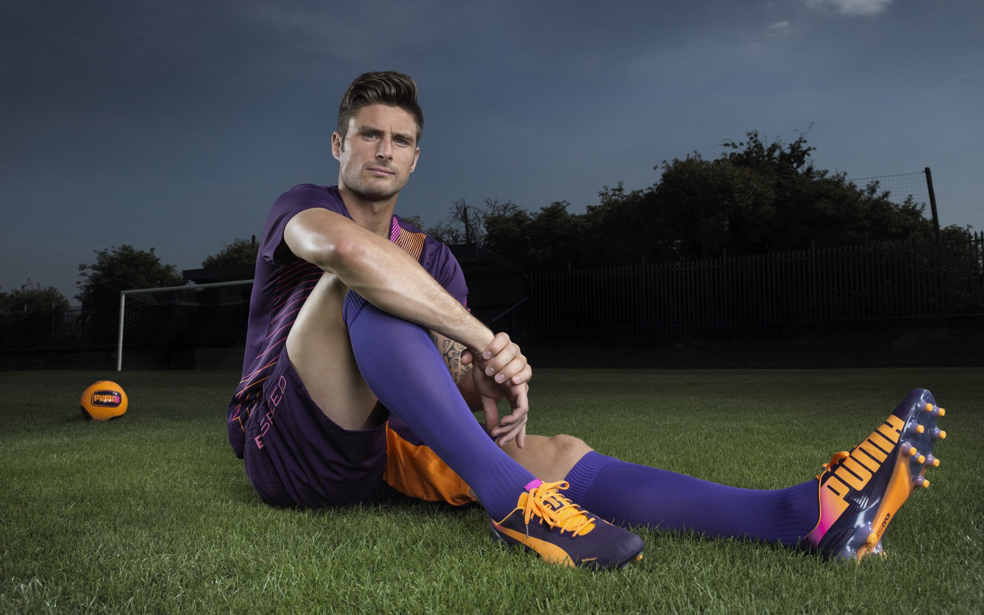 瑞典战队 NiP 与丹麦战队 Heroic 进行友谊赛,瑞典队的比赛